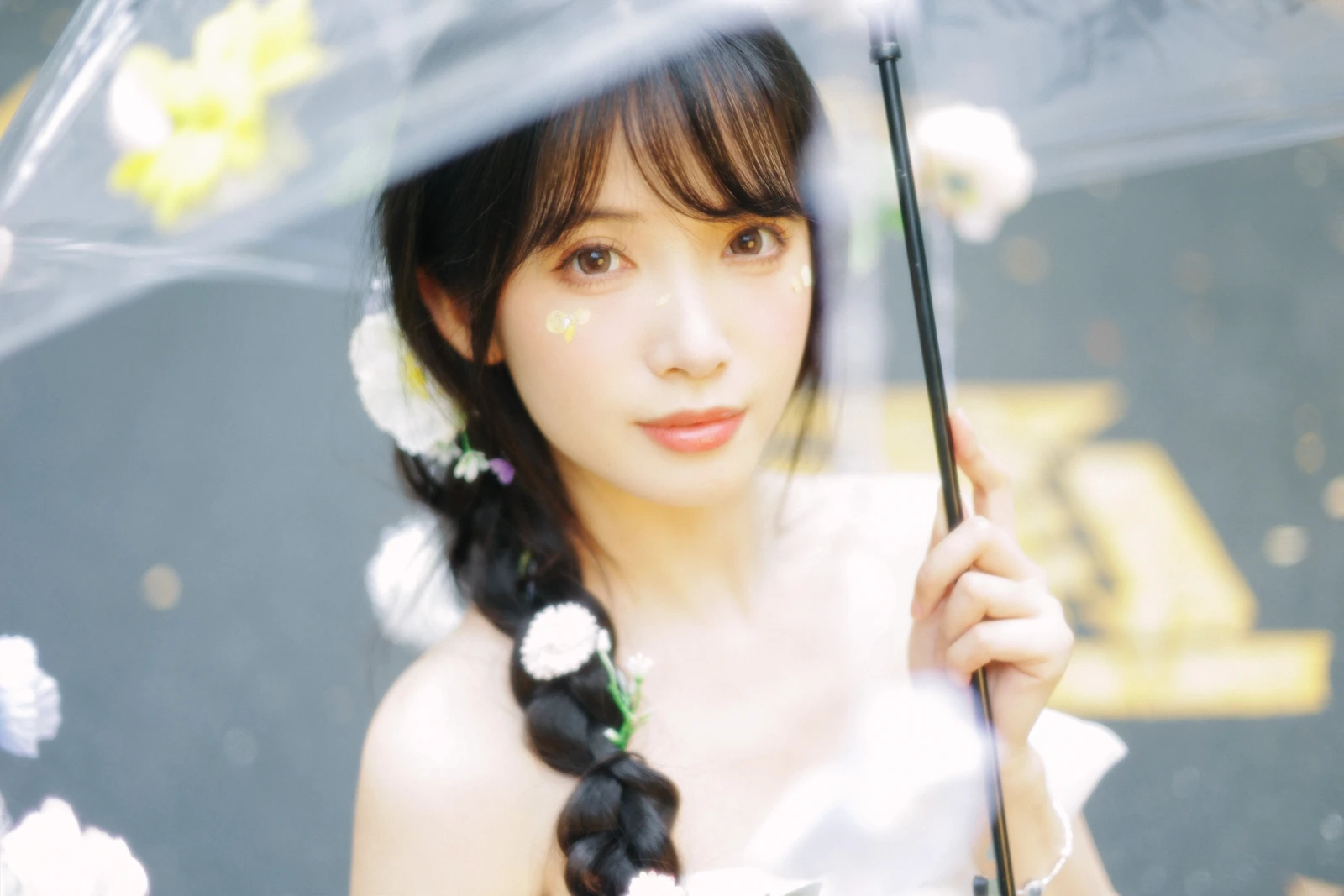 [YITUYU]艺图语-2024.10.17-花雨-一只阿梦崽-[24P-90MB]-4.webp